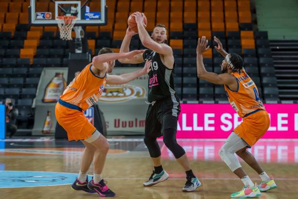 控球和战术 控球和战术