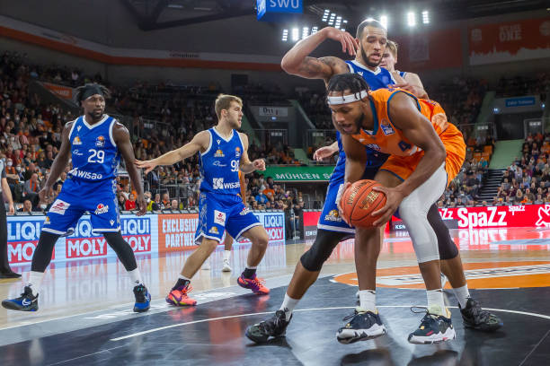 弯道处理能 弯道处理能