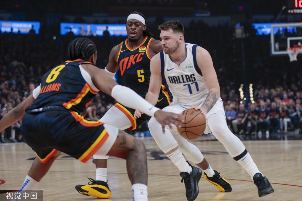 公众人物的 公众人物的